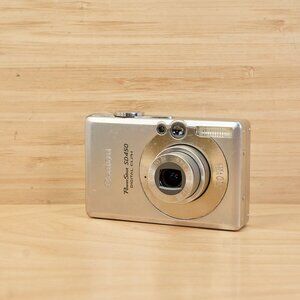 Canon PowerShot SD450 Digital ELPH Camera Silver 5.0MP 3x Zoom Tested Works